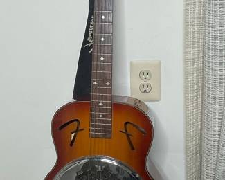 Fender FR-50 Resonator Guitar