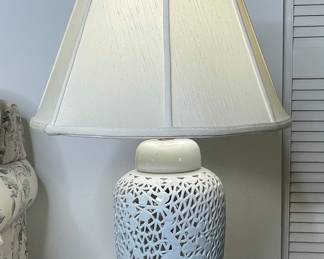 Blanc de Chine Reticulated Ginger Jar Table Lamp