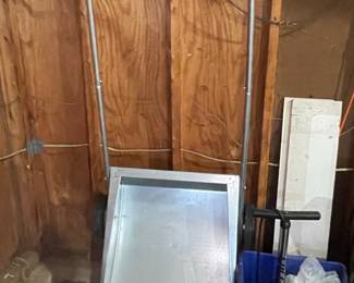 Aluminum Snow Scoop / Snow Pusher