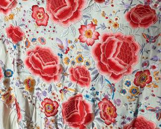 Vintage Romania Piano Shawl with Floral Embroidery 