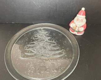 Vintage Christmas Tree and Presents Glass Platter