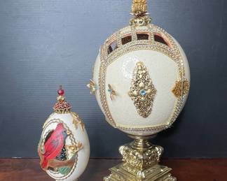 Ostrich Egg Diorama with Nativity Scene and Cardinal Egg