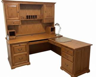 LShaped Oak Executive Desk with Hutch