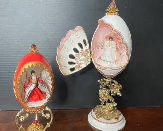 Vtg Carousel Diorama Eggs