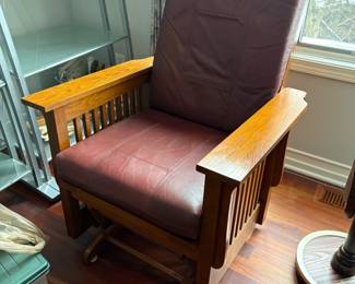 . . . Morris-style oak chair