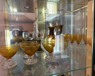 . . . nice amber sherberts and pitcher