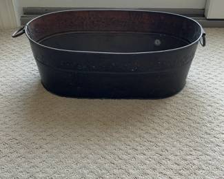 Vintage-Style Oval Metal Planter Tub with Embossed Details