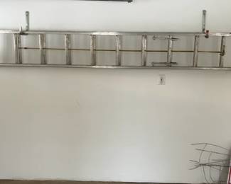 Aluminum Extension Ladder