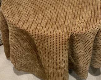 Round Particle Board Accent Table with Cloth