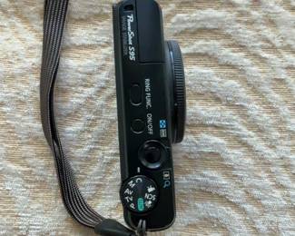 Canon PowerShot S95 Digital Camera with Wrist Strap, Battery, and Battery Charger, Functional