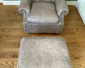 Tufted Leather Armchair and Matching Ottoman Set, Vanguard Craftwork