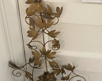 Vintage Floral Tin Wall Art