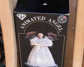 Animated Christmas Angel