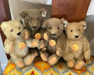 Quality Vintage & Antique Steiff Collection W/ Dozens Of Different Styles Available!