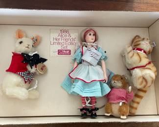 Quality Vintage & Antique Steiff Collection W/ Dozens Of Different Styles Available!