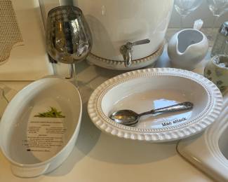 Mac N Cheese Bowl W/ Spoon