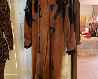 FABULOUS Clothing Collection Featuring Many Vintage Pieces From The 1980s Like.....Western Wear, Velvet Smoking Jackets, Corduroy Pants, Colorful Pant Suits, Snakeskin Sweaters, Rhinestoned & Bedazzled Blazers, Bell Bottom Dresses, & MORE! 