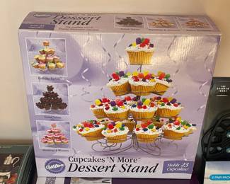 Cupcakes Dessert Stand