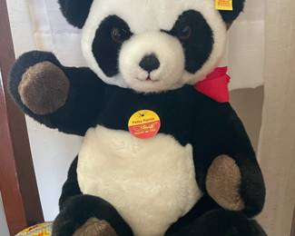 Quality Vintage & Antique Steiff Collection W/ Dozens Of Different Styles Available!