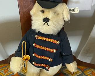 Quality Vintage & Antique Steiff Collection W/ Dozens Of Different Styles Available!