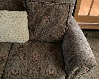 Upholstered Love Seat W/ Nail Head Trim