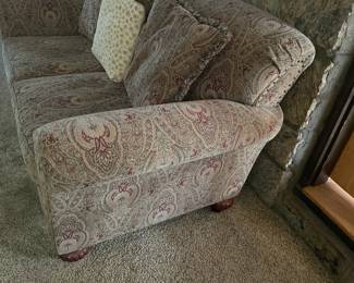 Upholstered Love Seat W/ Nail Head Trim