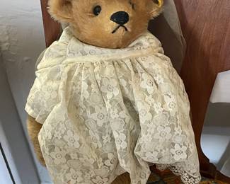 Quality Vintage & Antique Steiff Collection W/ Dozens Of Different Styles Available!