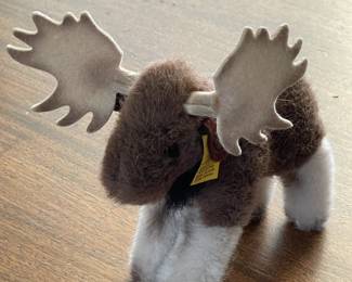 Quality Vintage & Antique Steiff Collection W/ Dozens Of Different Styles Available!