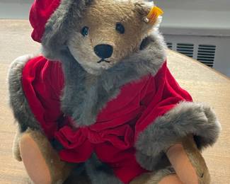 Quality Vintage & Antique Steiff Collection W/ Dozens Of Different Styles Available!