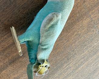 Quality Vintage & Antique Steiff Collection W/ Dozens Of Different Styles Available!