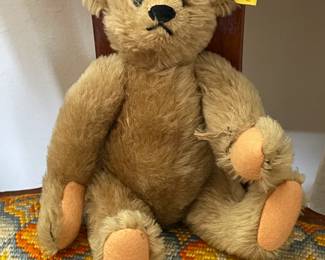 Quality Vintage & Antique Steiff Collection W/ Dozens Of Different Styles Available!