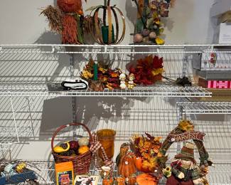 C8 - $20 Thanksgiving / Fall Decor Lot. Take ALL for $20. 