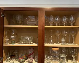 L37 - $20 Clear Glass LOT. Take ALL for $20.