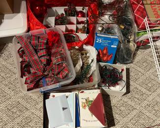 L23 - $10 Christmas Ornament, lights, bow LOT.