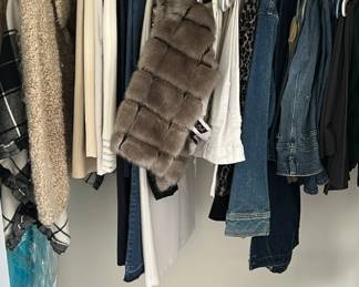 H6 - $50 Saturday Special LOT of Ladies clothing small/medium tops and 4-6 (some 8) pants / bottoms. ALL for $50. 