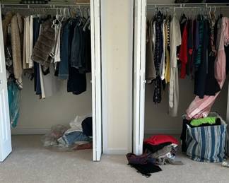 H6 - $50 Saturday Special LOT of Ladies clothing small/medium tops and 4-6 (some 8) pants / bottoms. ALL for $50. 