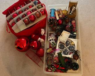 L22 - $20 Christmas Ornament LOT