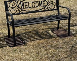 Welcome bench