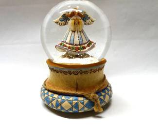 Jim Shore Angel On Wing Musical Waterball 