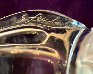 Steuben Crystal Frog Figurine second image