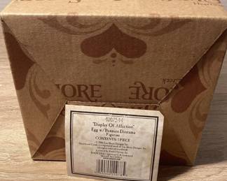 Jim Shore Display Of Affection Easter Egg Figurine  