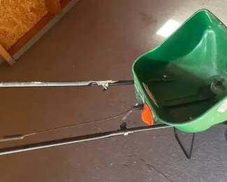 Scotts Seed Spreader