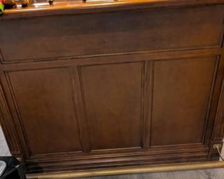 Bar - front (apartment size)