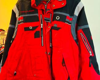 Red and black. See a theme developing here.