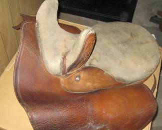SIDE SADDLE