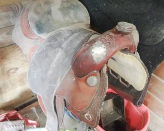 WESTERN SADDLE
