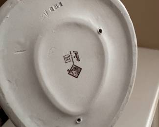 "Pillow Fight," Nao by Lladro Porcelain Figurine. Photo 2 of 2. 