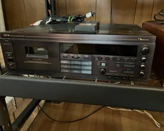 Nakamichi 3-head cassette deck with remote and manual