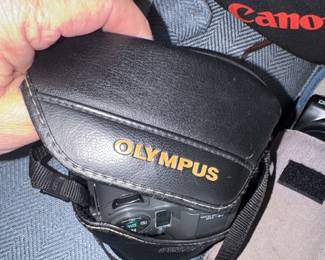 nice digital Olympus Camera28-110 4x high resolution camera