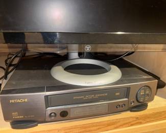 Hitachi FX630VHS Recorder
